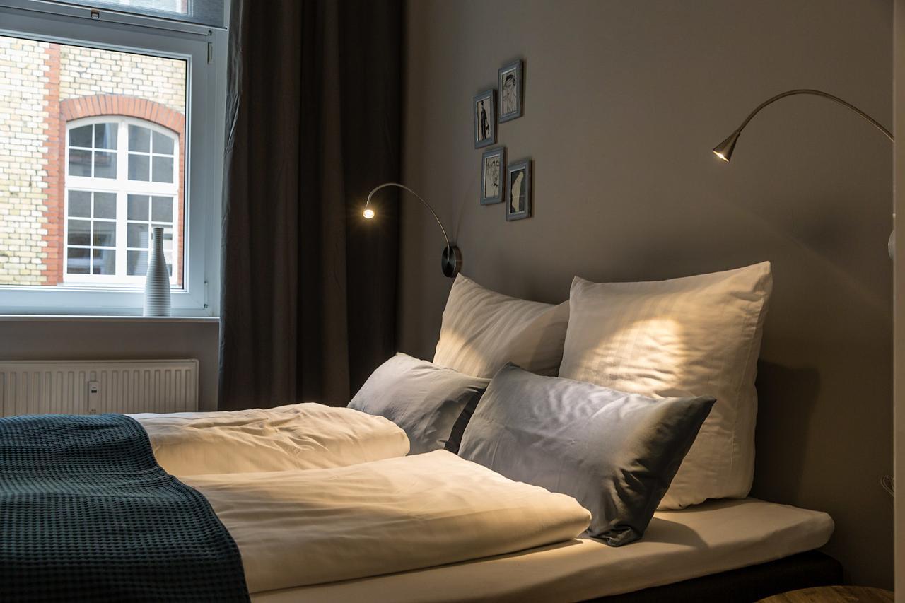 Apartment Kopen Lessing Charlotte Mauerpark Berlin Bagian luar foto